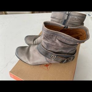 Pikolinos Brujas Low Boot Dark Grey Womens Size 11.5